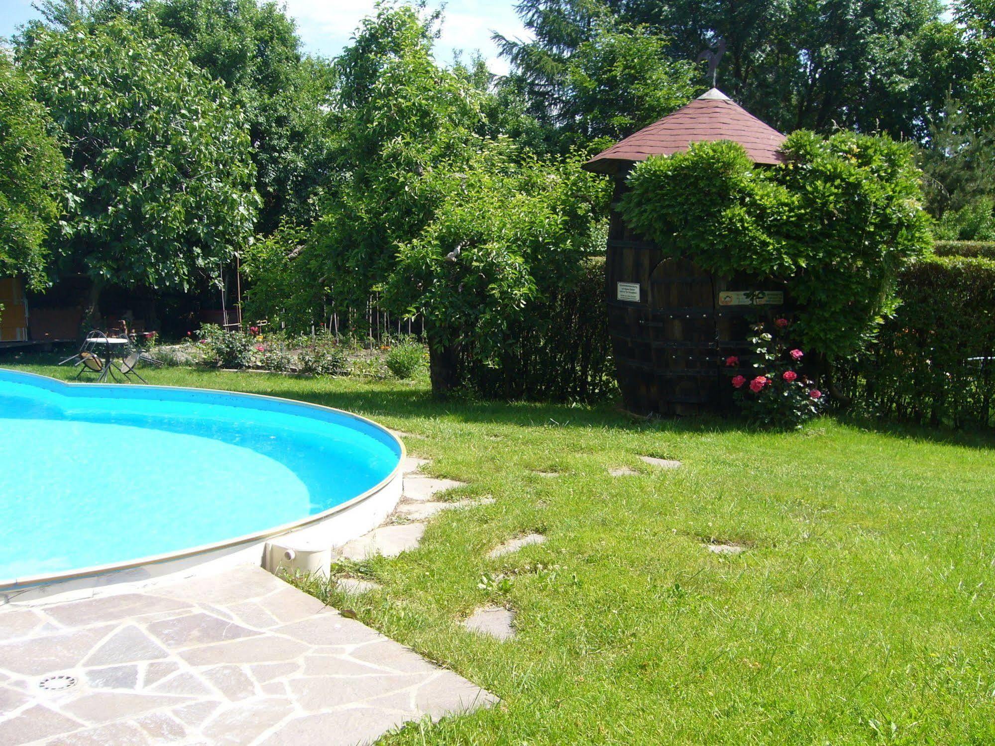 Hotel Gasthof Wastl Аппиано-Сулла-Страда-дель-Вино Экстерьер фото